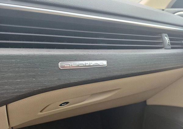 Audi A4 cena 154900 przebieg: 75257, rok produkcji 2019 z Prochowice małe 352